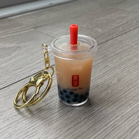 GIFT With Purchase - Bubble Tea Keychain - Picture 1 of 3